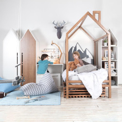 Комплект детской мебели 2