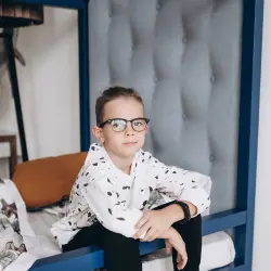 Мягкое изголовье голубоватое